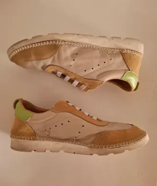 Zapatillas 100% piel, peso pluma