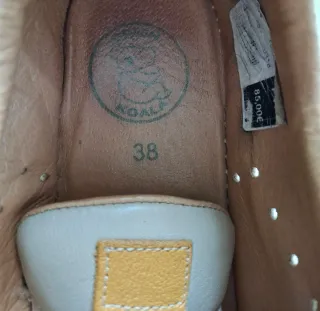 Zapatillas 100% piel, peso pluma