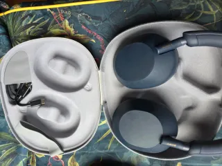 Auriculares Sony WH-1000 XM5 Azul Marino