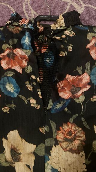 Mono estampado floral negro