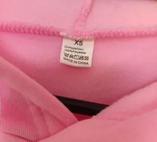 Sudadera rosa con logo estampado