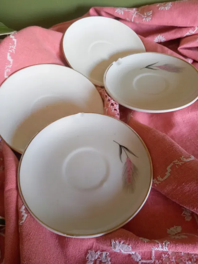 5 Tazas de café, VINTAGE de porcelana.