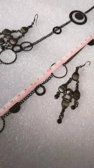 Oferta de Collar y pendientes nuevos