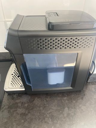 Cafetera Philips Serie 3200 LatteGo