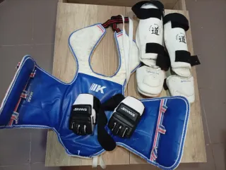 Equipaciónes Taekwondo (2 uds)