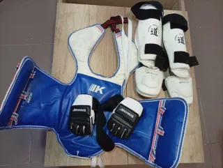 Equipaciónes Taekwondo (2 uds)