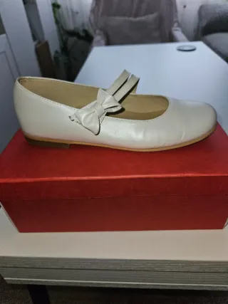 Zapatos PANYNO niña blancos
