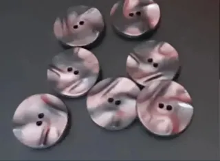 Lote 10 botones- 5 modelos