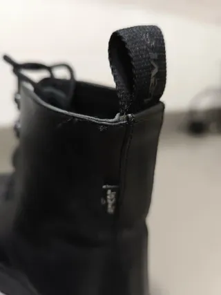 Botines Levi's de Piel Negros