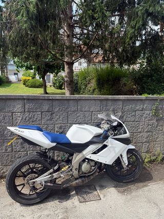 Derbi GPR 50 Blanca ITV HASTA 2028