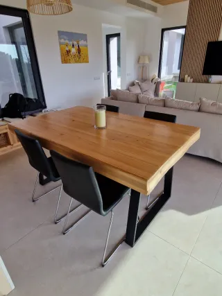 Mesa comedor madera maciza roble