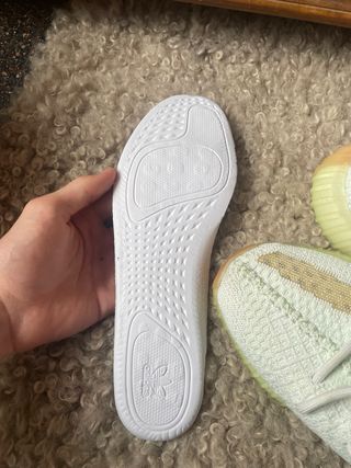 Adidas Yeezy Boost 350 V2 Hyperspace