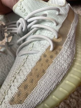Adidas Yeezy Boost 350 V2 Hyperspace