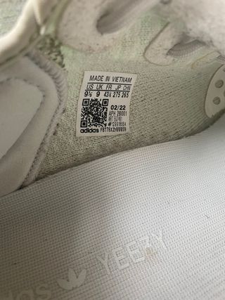 Adidas Yeezy Boost 350 V2 Hyperspace