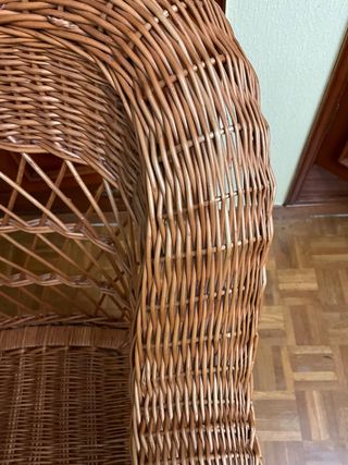 Poltrona in vimini marrone