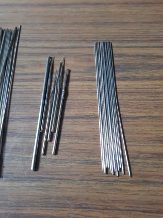 Agujas de tejer y ganchillo
