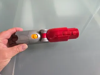 dyson Gen5detect limpieza bajo muebles