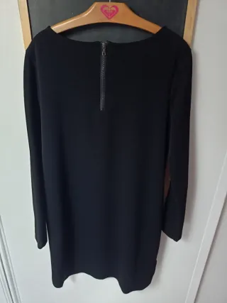 Vestido negro manga larga