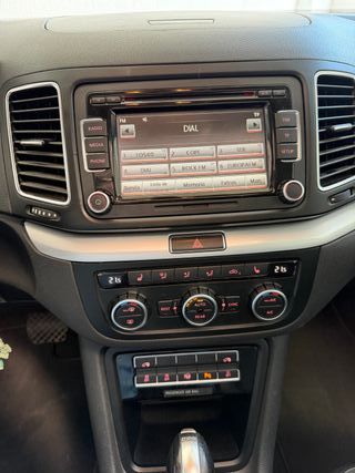 Volkswagen Sharan 2013