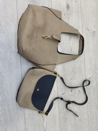 Bolso reversible azul y beige