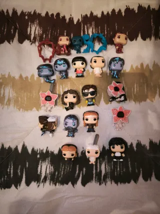 Lote Funkos Stranger Things Kinder Joy