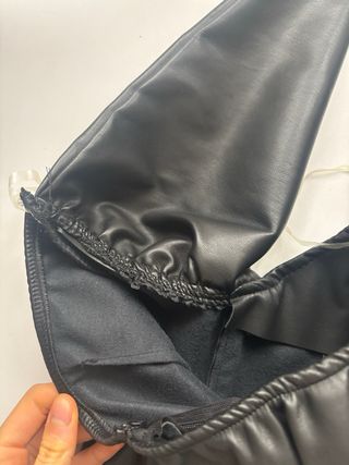 Vestido Negro Cuero Halter