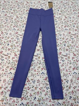 Conjunto Deportivo Nike Mujer Morado