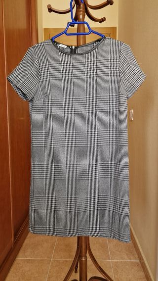 Vestido tipo pichi de cuadros príncipe de Gales