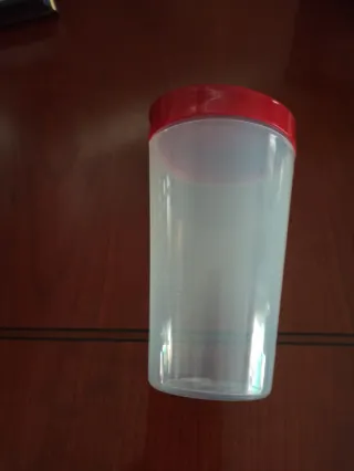 Vaso medidor con tapa