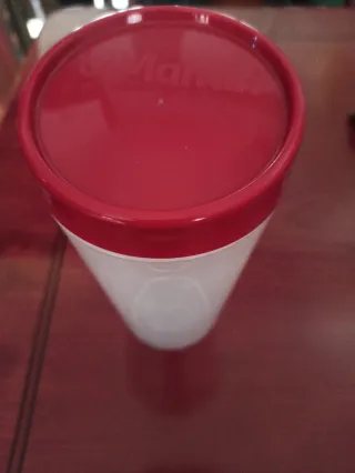Vaso medidor con tapa