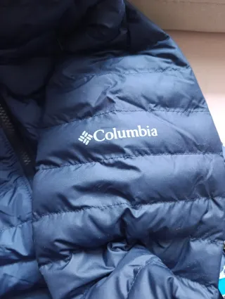 Chaqueta Columbia Azul con Capucha
