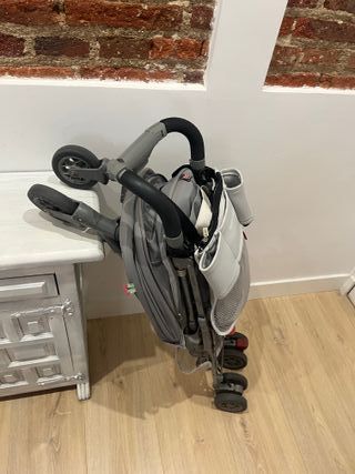 Carrito Maclaren Ligero Gris