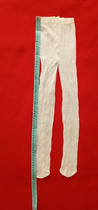 Maillot naranja niña con medias y calentadores