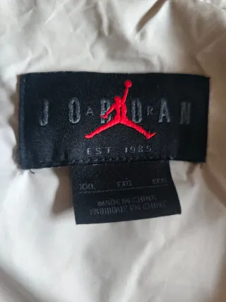 Chaqueta Jordan Puffer Blanca Talla XXL