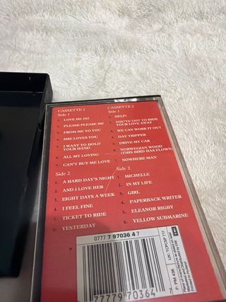 The Beatles 1962-1966 Cassette Roja