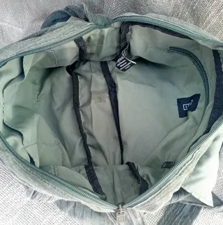 Bolso de hombro verde salvia