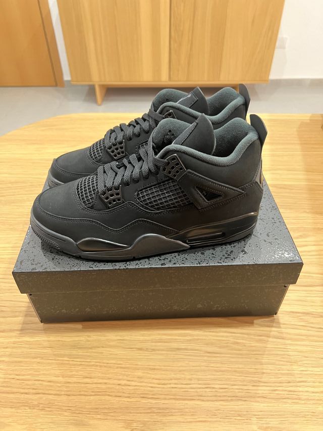 Jordan 4 Retro Black Cat Talla 44.5