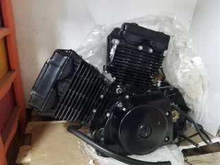 Motor Hyosung GTR 250