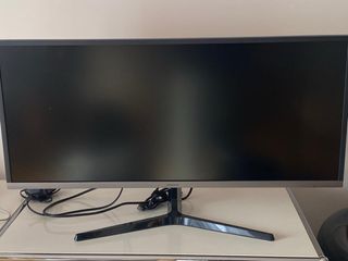 Pantalla Samsung PC como nueva + cable