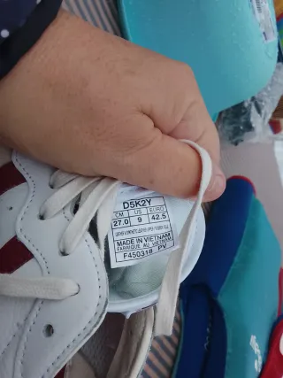 Zapatilla Onitsuka Tiger Roja y Blanca