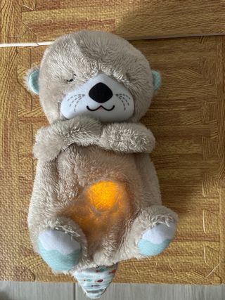 Nutria de peluche bebé