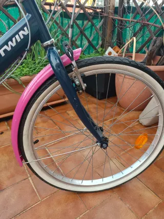 Bicicleta niña Btwin 500 paseo rosa