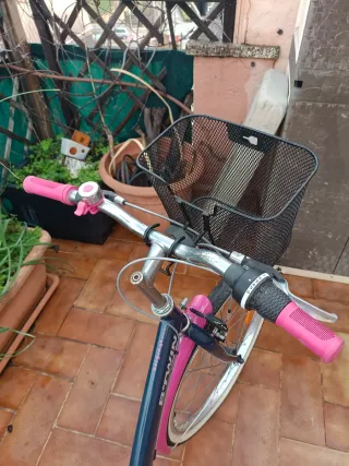 Bicicleta niña Btwin 500 paseo rosa