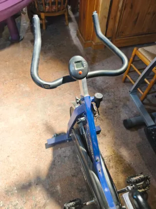 Bicicleta Estática Azul