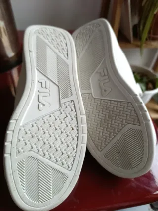 Zapatillas Fila niña blancas y rosas