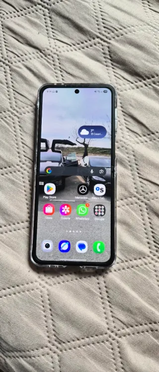 Samsung SM-F761B 8GB/256GB Negro