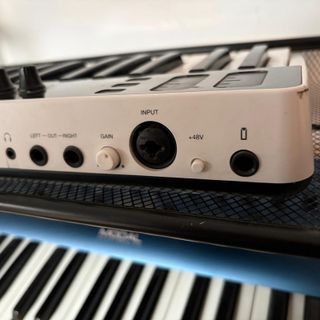 iRig Keys 25 Teclado Controlador MIDI