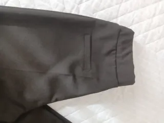 Pantaloni neri taglia S