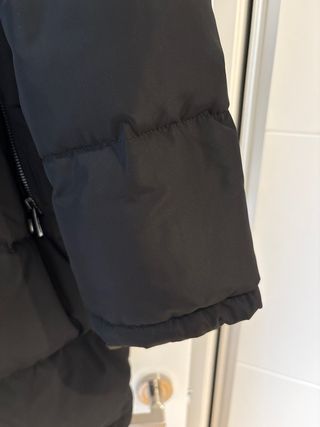 Abrigo plumas largo Bimba y Lola negro con capucha