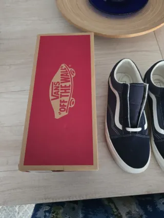 Zapatillas Vans Old Skool Azul/Blanco Nuevas.